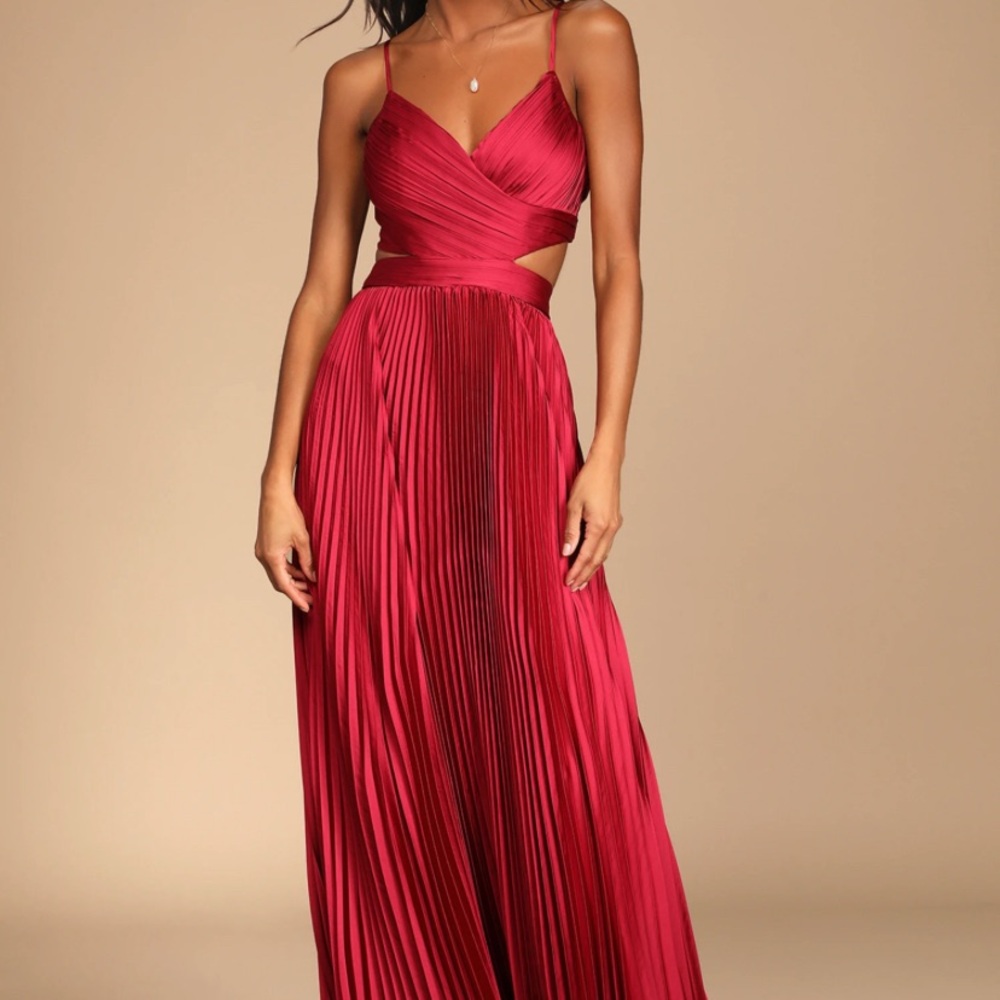 Lulus Got the Glam Wine Red Pleated Cutout Maxi Dress